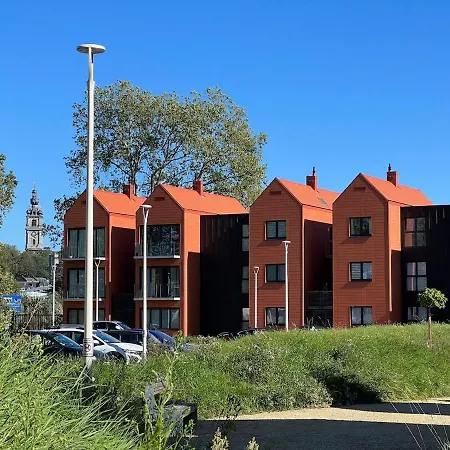 Apartment Cosy And Premium Mons